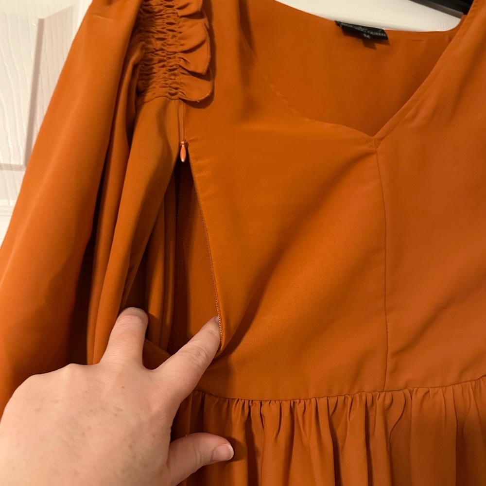 Nursing Queen Terracotta Midi Dress - Picture 2 of 4
